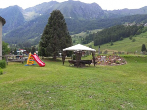 La Montagna Incantata - Appartamento Panoramico con tre camere